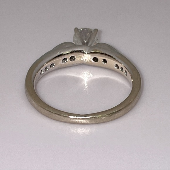 Solid 14K White Gold Natural Round Cut Diamond Solitaire Engagement Vintage Ring - Picture 6 of 17